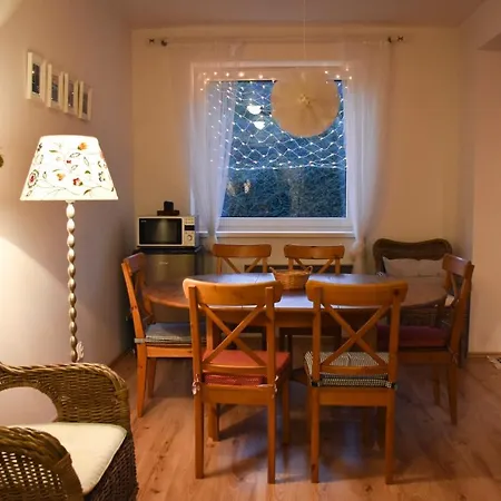 štýlový V Srdci Donovalov *